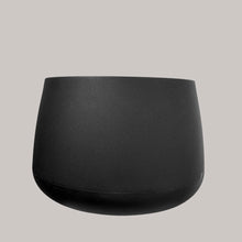 Cargar imagen en el visor de la galería, Maceta Fibra Vidrio Gota 60
